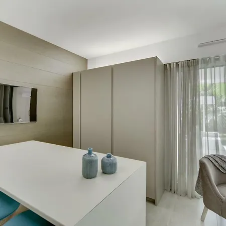 Апартаменты Luxury & Exclusive *